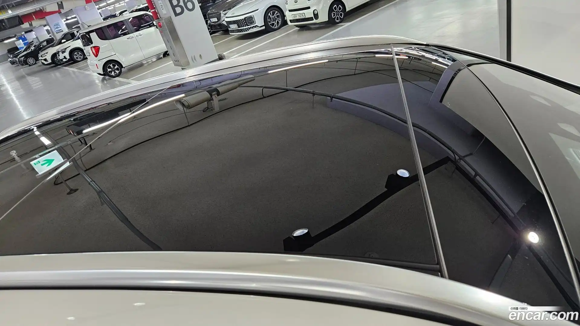 GLC-Class Mercedes-Benz 2025.11-OPTION-018