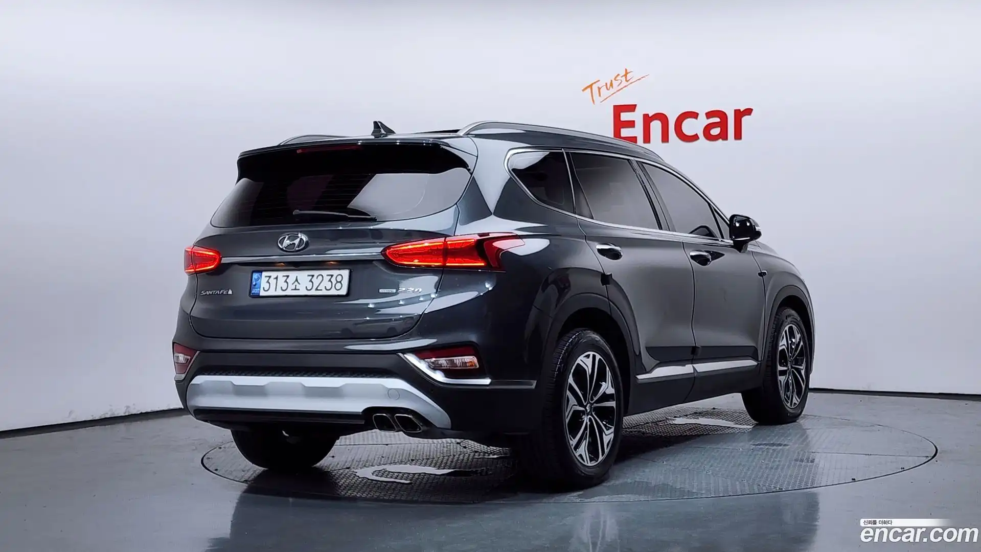 Santafe Hyundai 2018.3-OUTER-002
