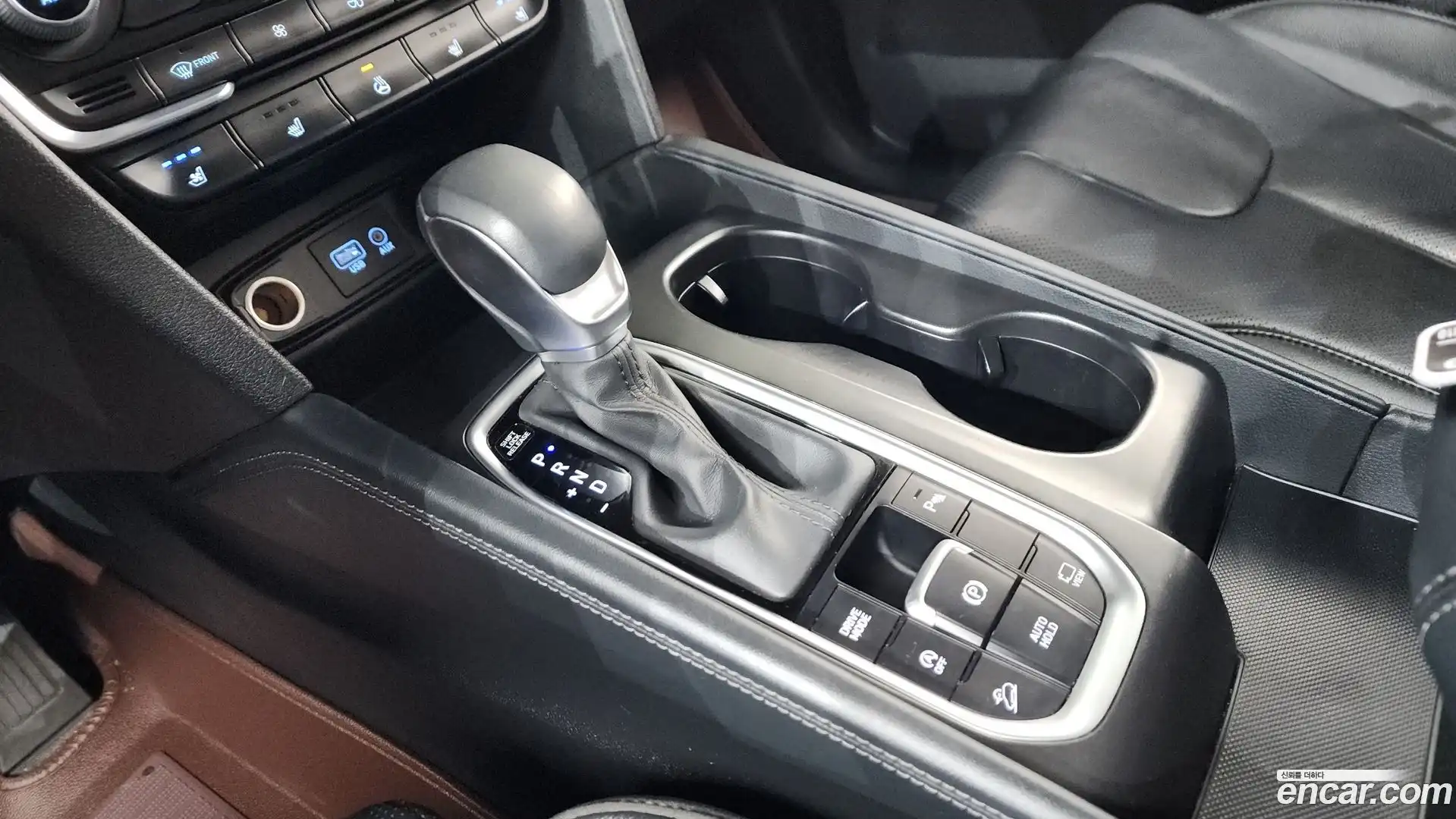 Santafe Hyundai 2018.3-INNER-009