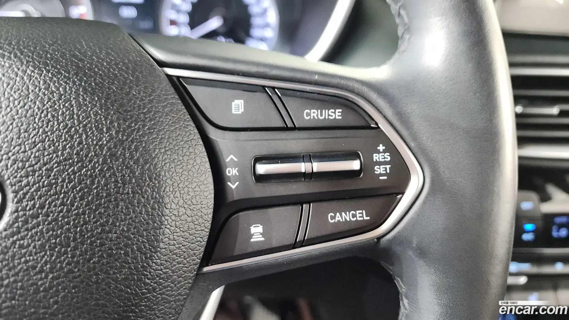 Santafe Hyundai 2018.3-OPTION-021