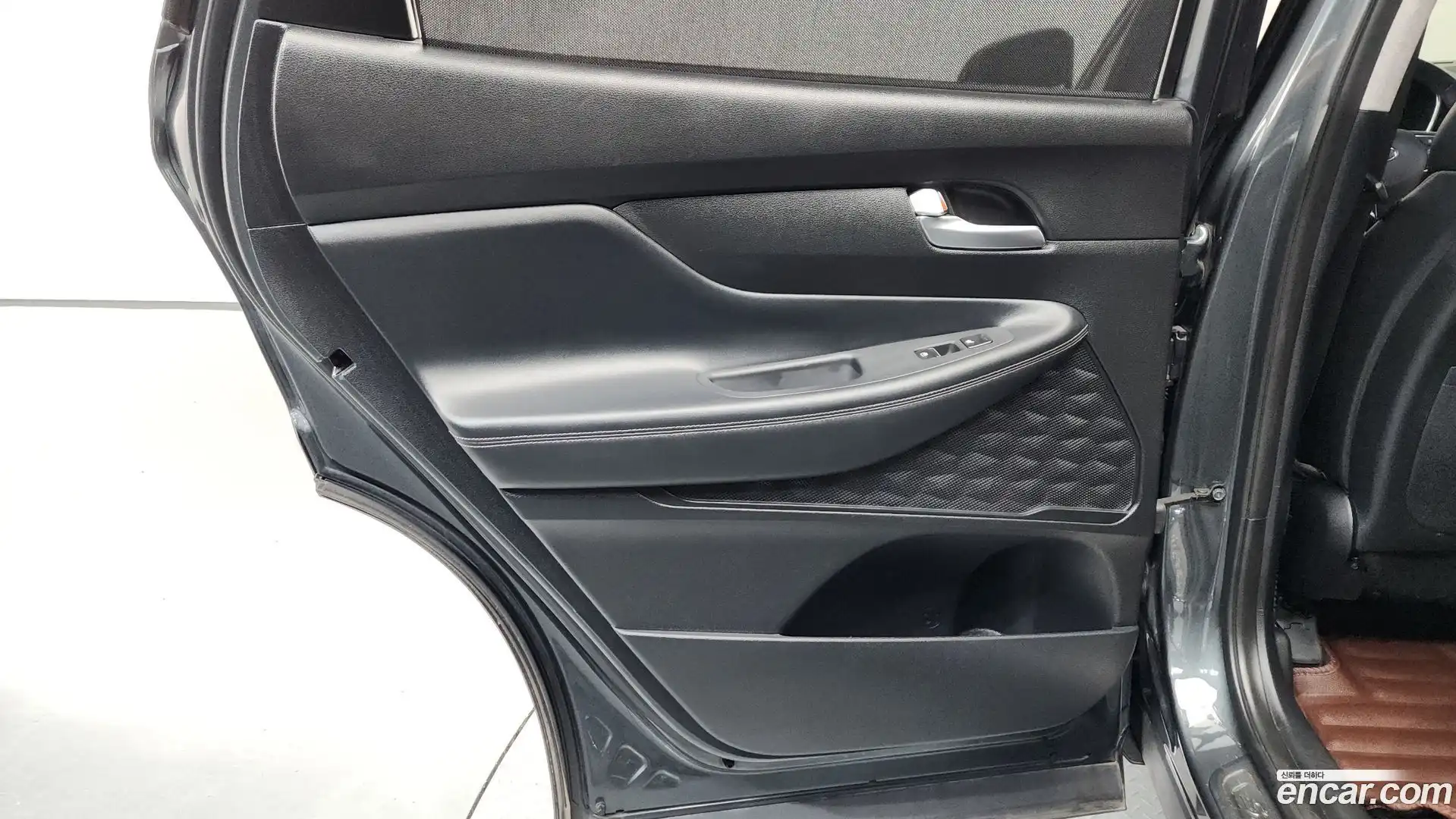 Santafe Hyundai 2018.3-INNER-035