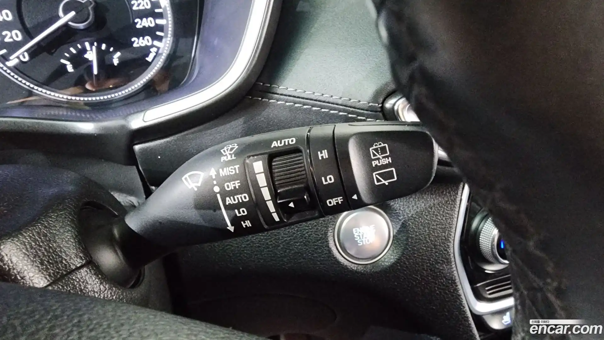Santafe Hyundai 2018.3-OPTION-051