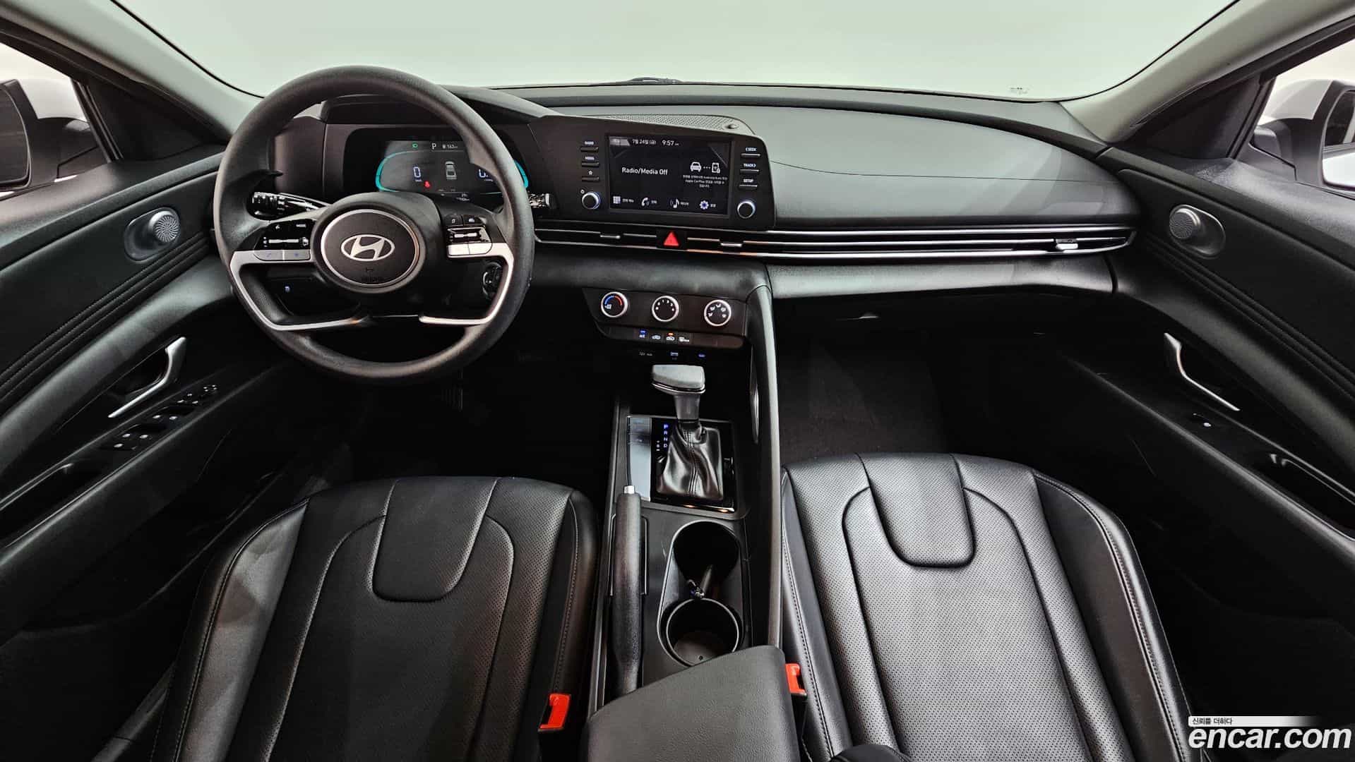 AVANTE Hyundai 2024.5-INNER-007