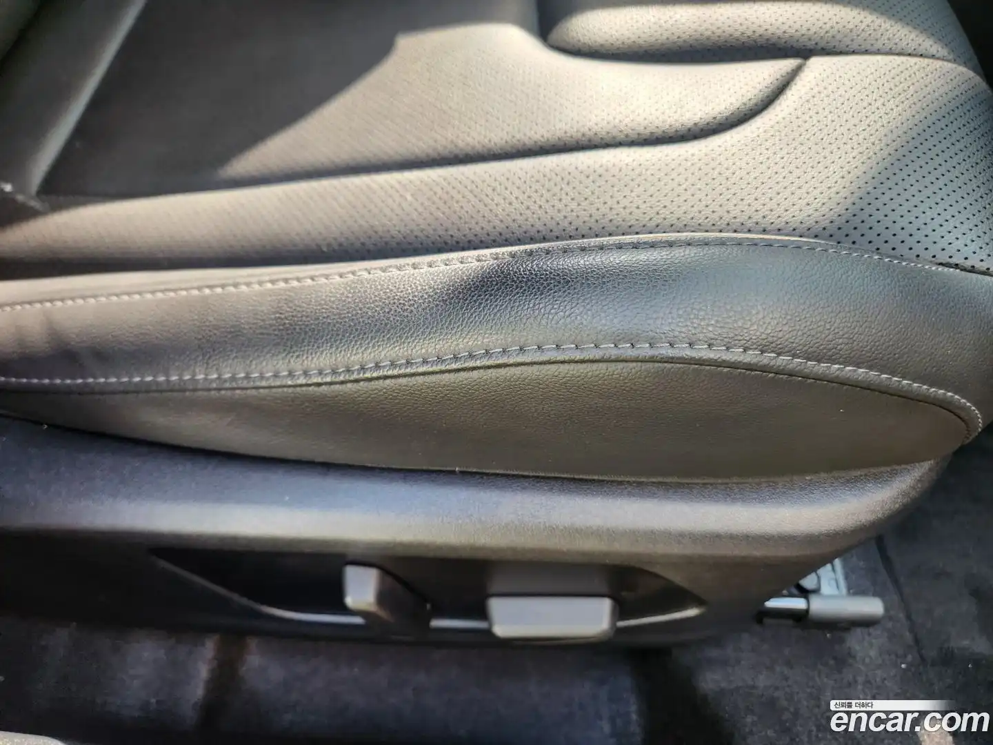 AVANTE Hyundai 2022.5-INNER-010