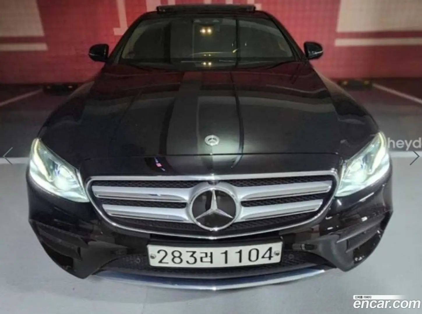 Main__Slider__Photo:E-Class Mercedes-Benz 2020.7-0