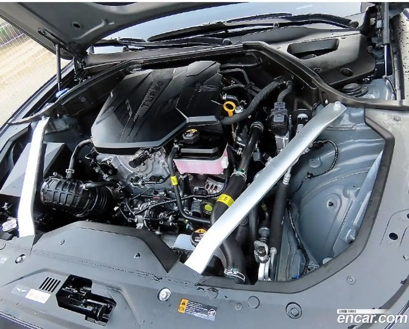G70 Genesis 2025.4-OUTER-006