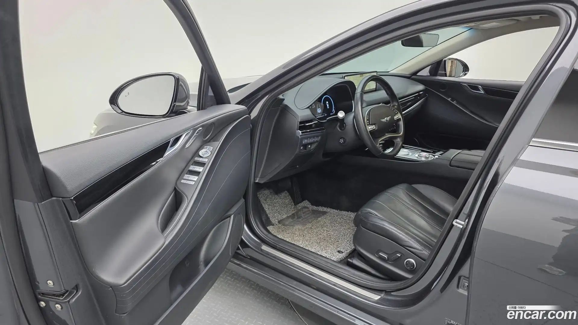 G80 Genesis 2020.6-INNER-010