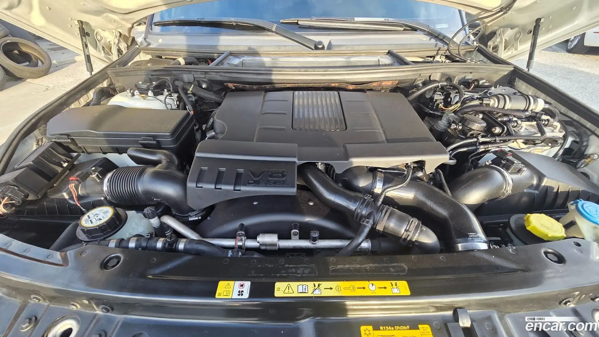 Range Rover Land Rover 2011.2-OUTER-006