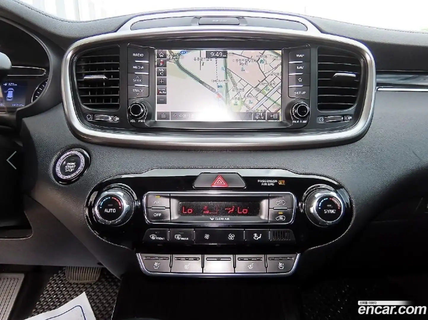 Sorento Kia 2017.8-OPTION-017