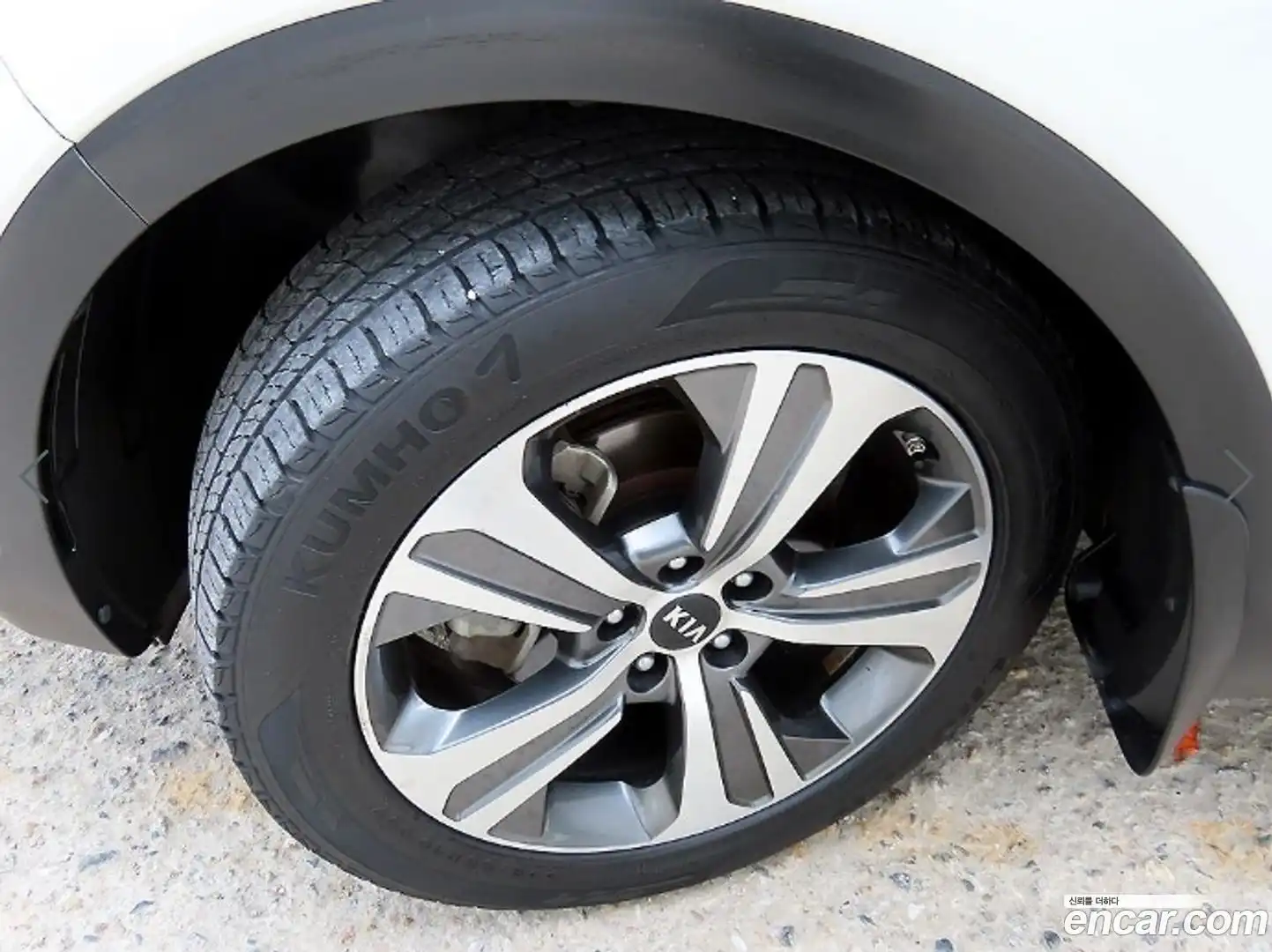 Sorento Kia 2017.8-OPTION-024