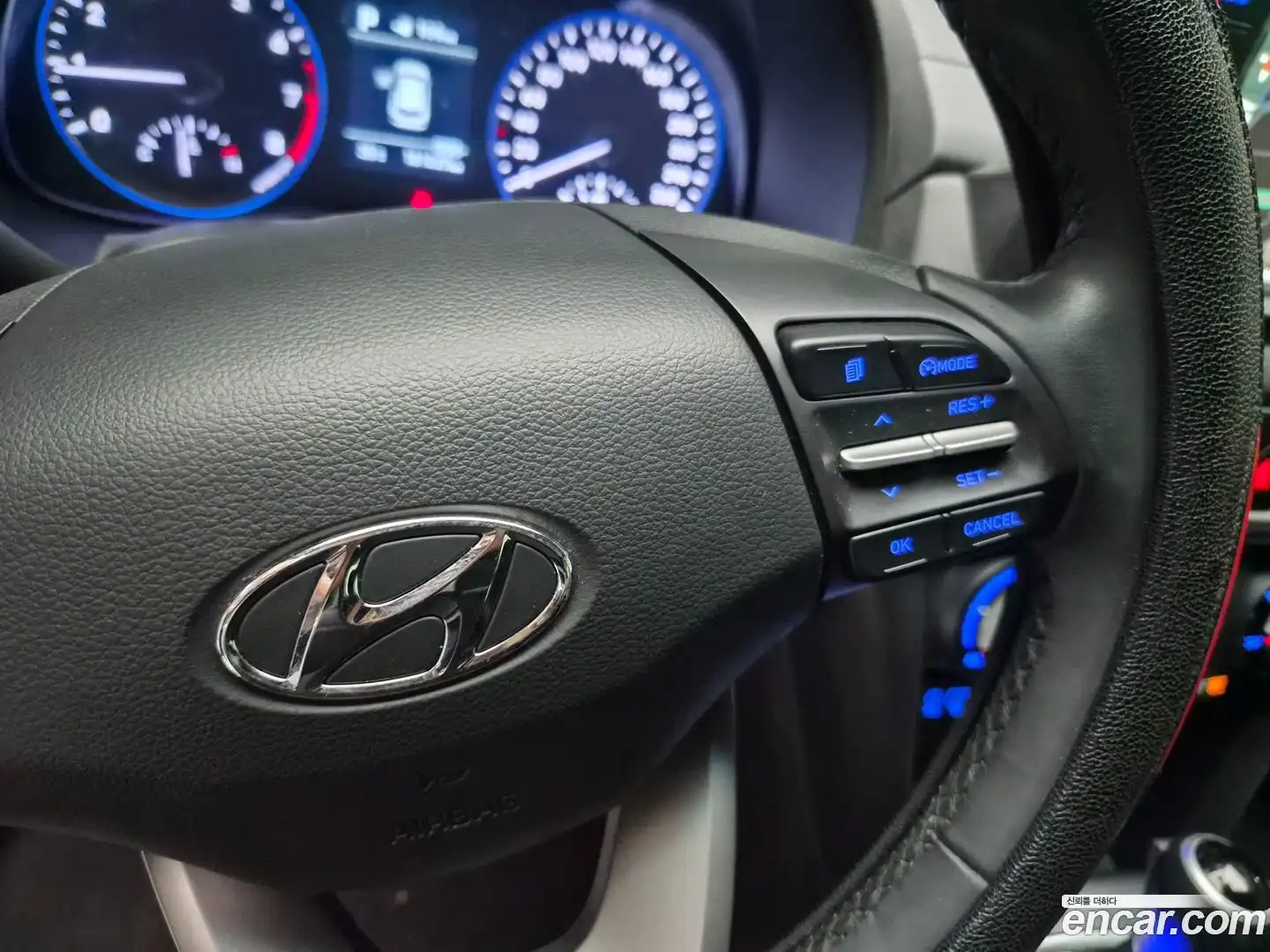 Kona Hyundai 2017.7-OPTION-020