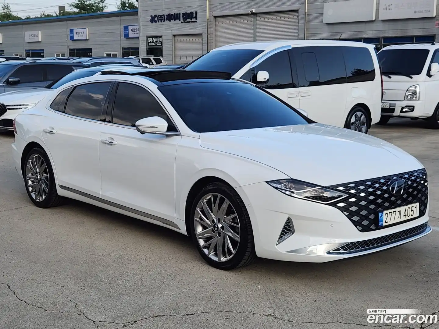 Grandeur Hyundai 2022.4-OUTER-002