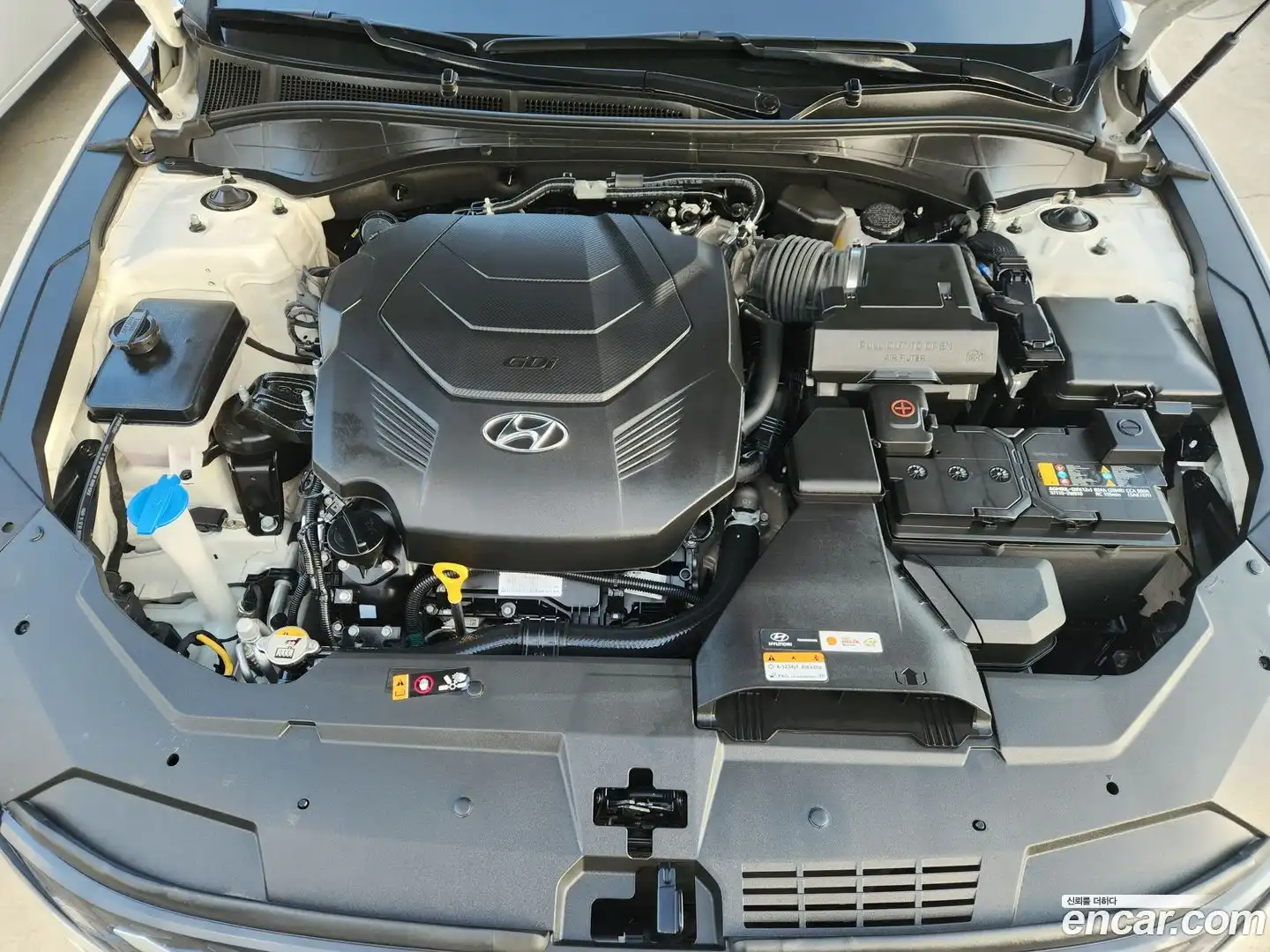 Grandeur Hyundai 2022.4-OPTION-023