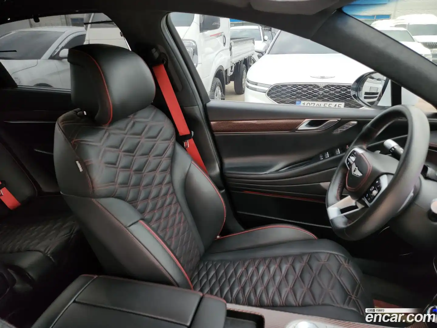 G80 Genesis 2024.10-INNER-008