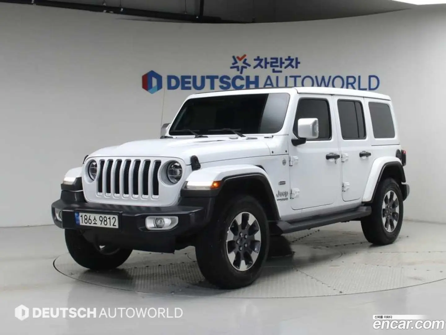 Main__Slider__Photo:Wrangler Jeep 2022.2-0
