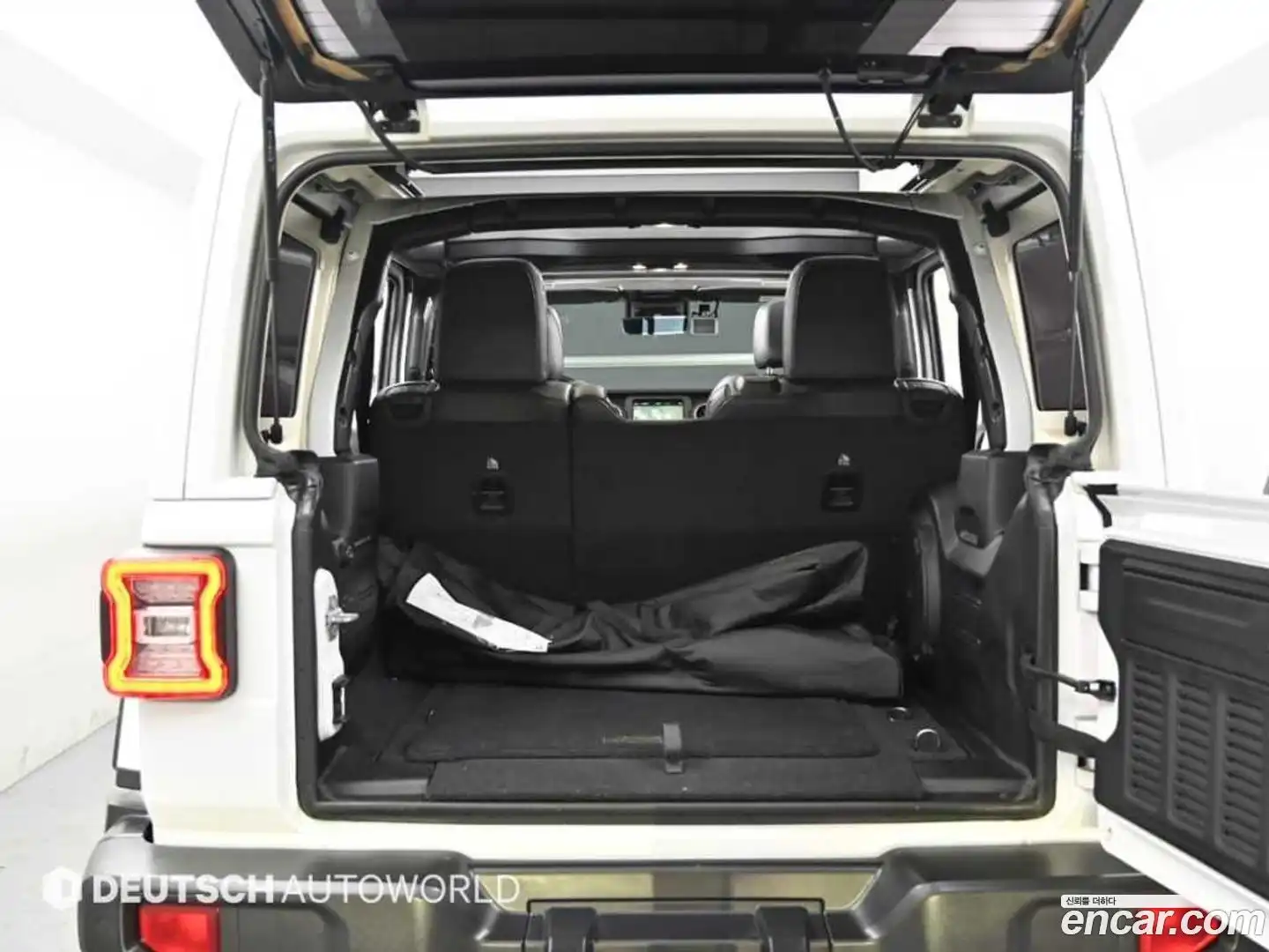 Wrangler Jeep 2022.2-OPTION-023