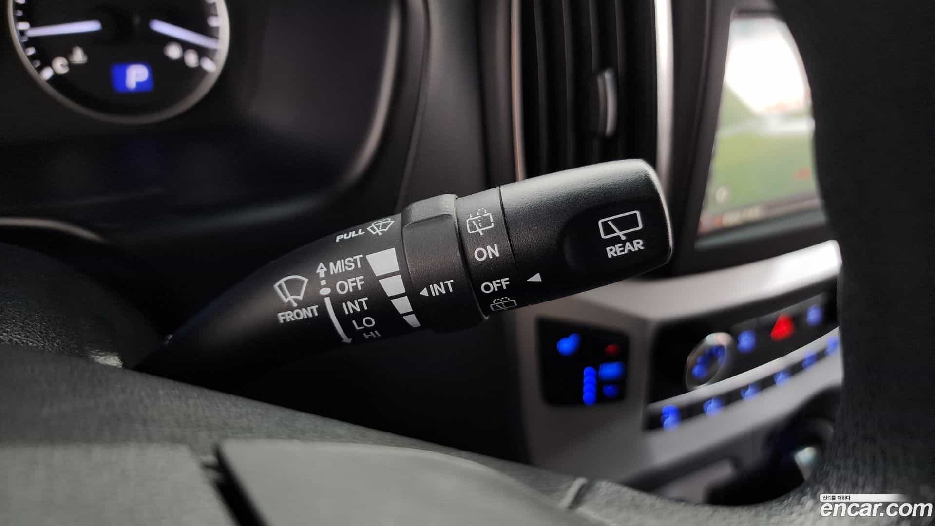 Starex Hyundai 2018.9-OPTION-042