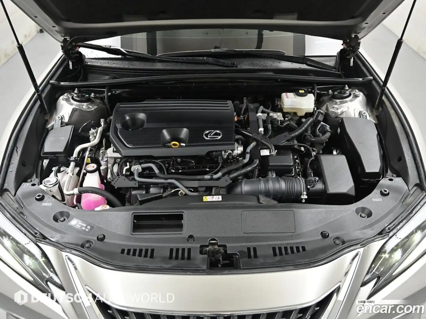 ES Lexus 2021.11-OUTER-006