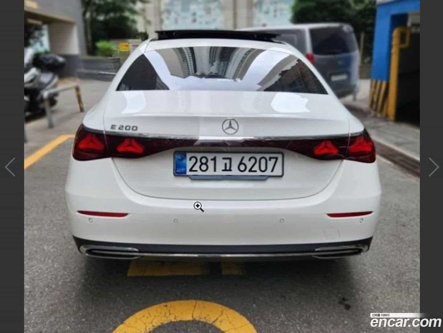 E-Class Mercedes-Benz 2025.10-OUTER-002