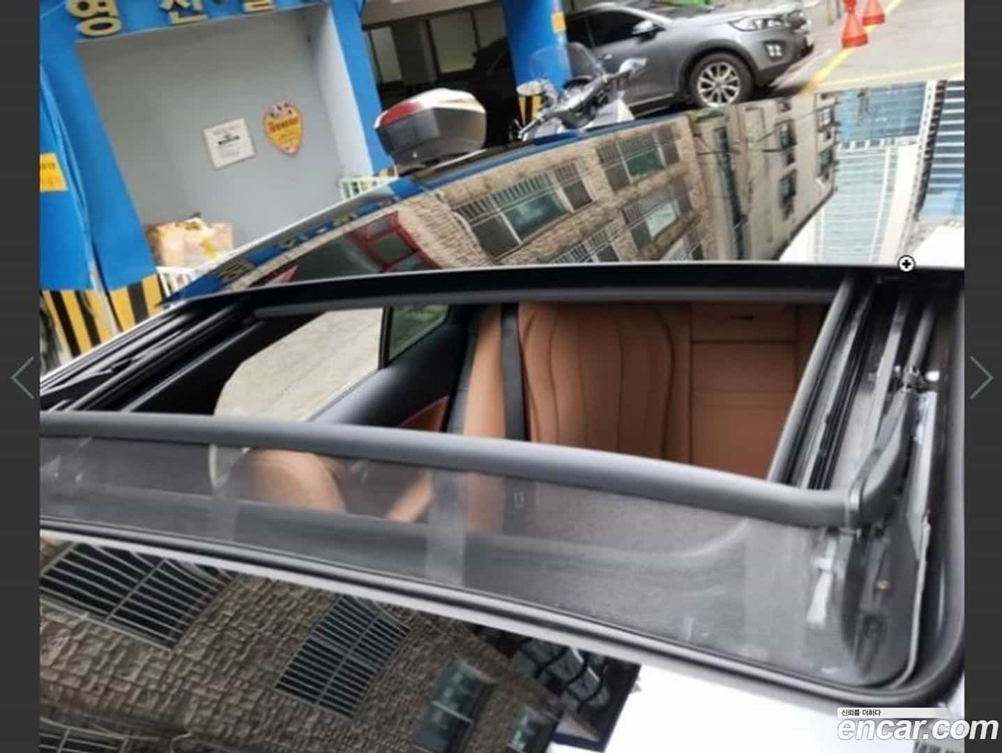 E-Class Mercedes-Benz 2025.10-OUTER-004