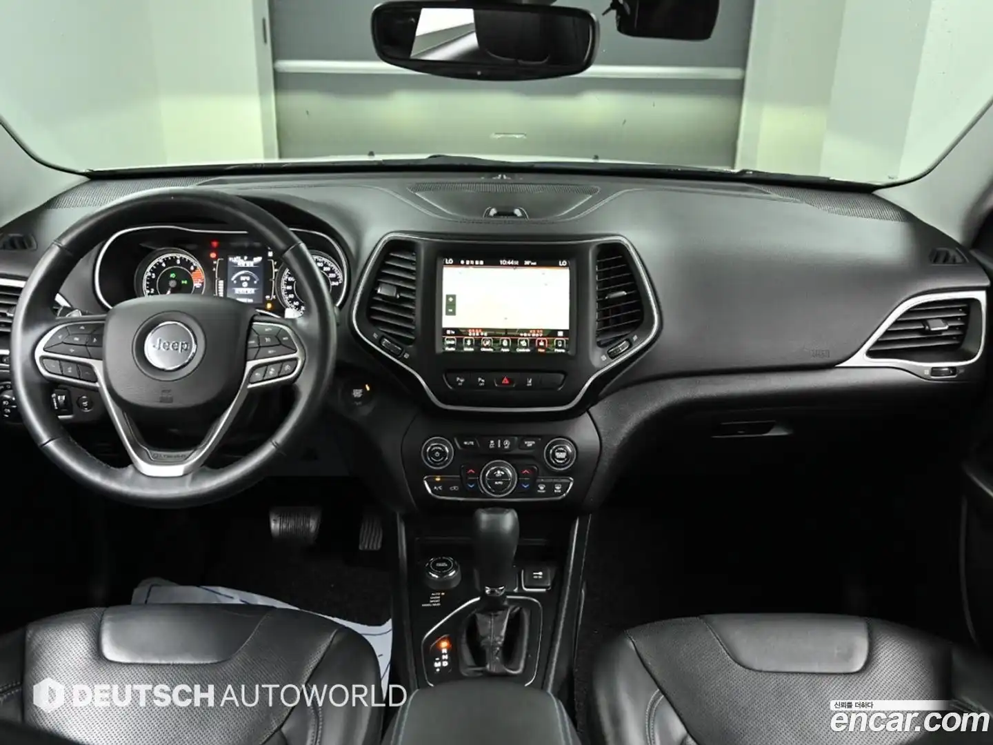 Cherokee Jeep 2018.5-INNER-007