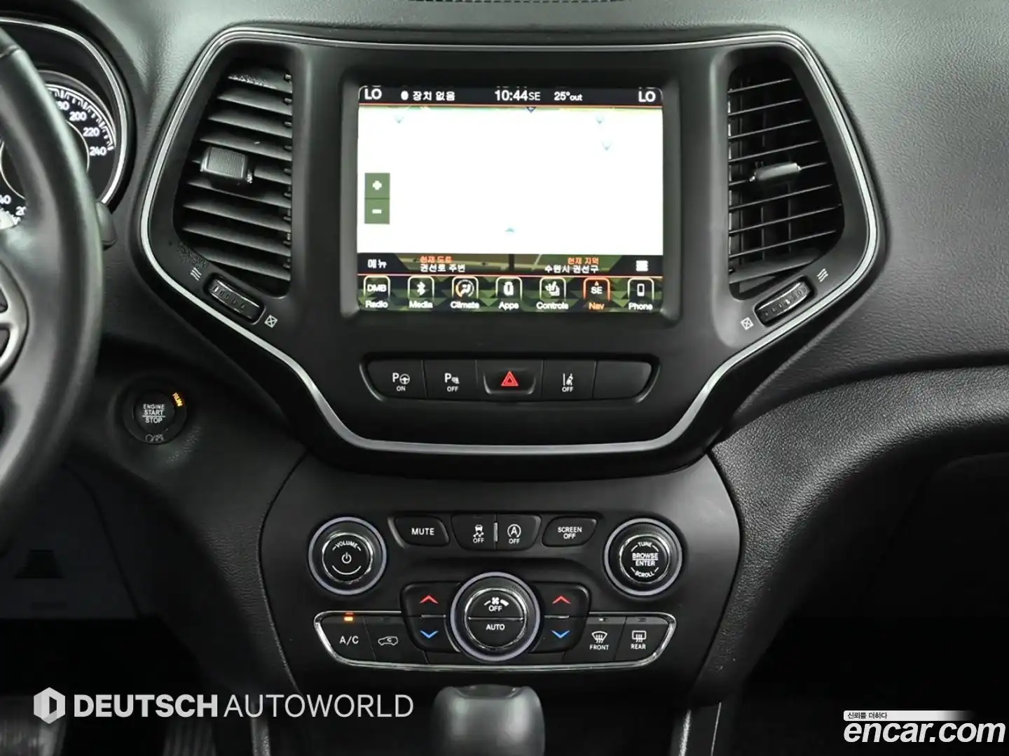 Cherokee Jeep 2018.5-OPTION-018