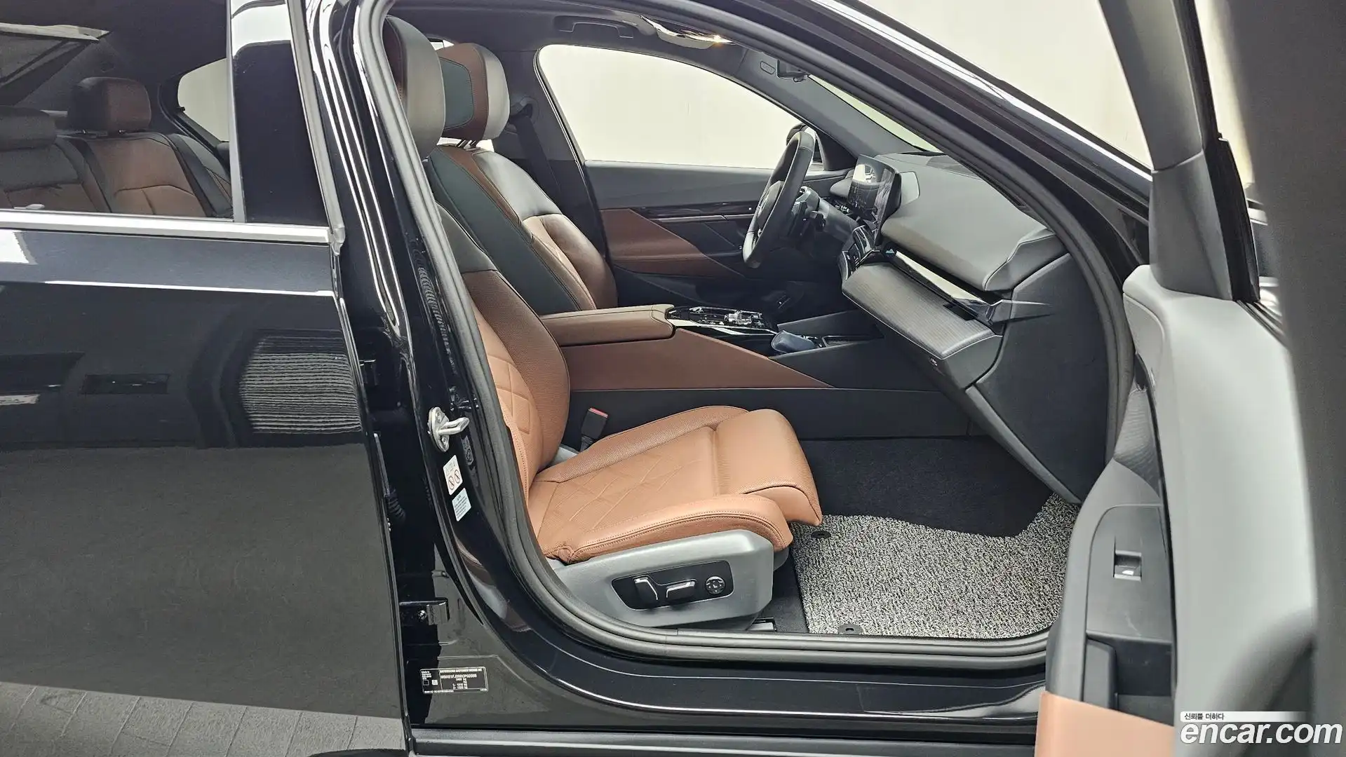 5-Series BMW 2023.10-INNER-036