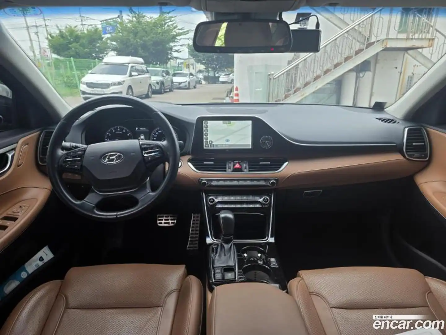 Grandeur Hyundai 2018.11-INNER-007