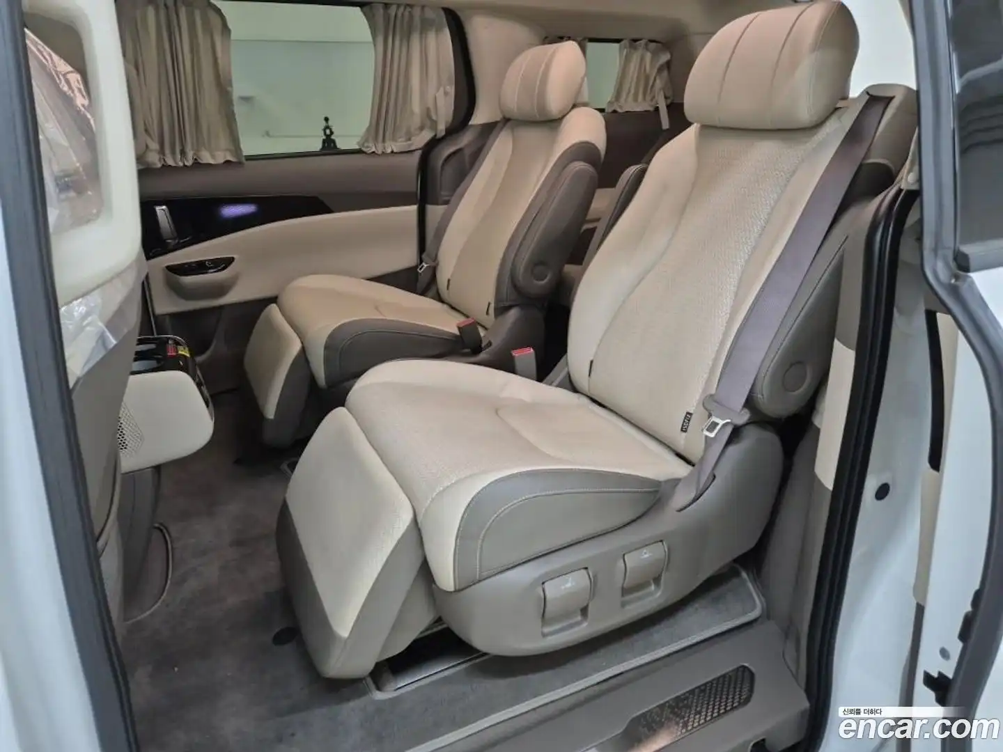 Canival Kia 2022.7-OPTION-016
