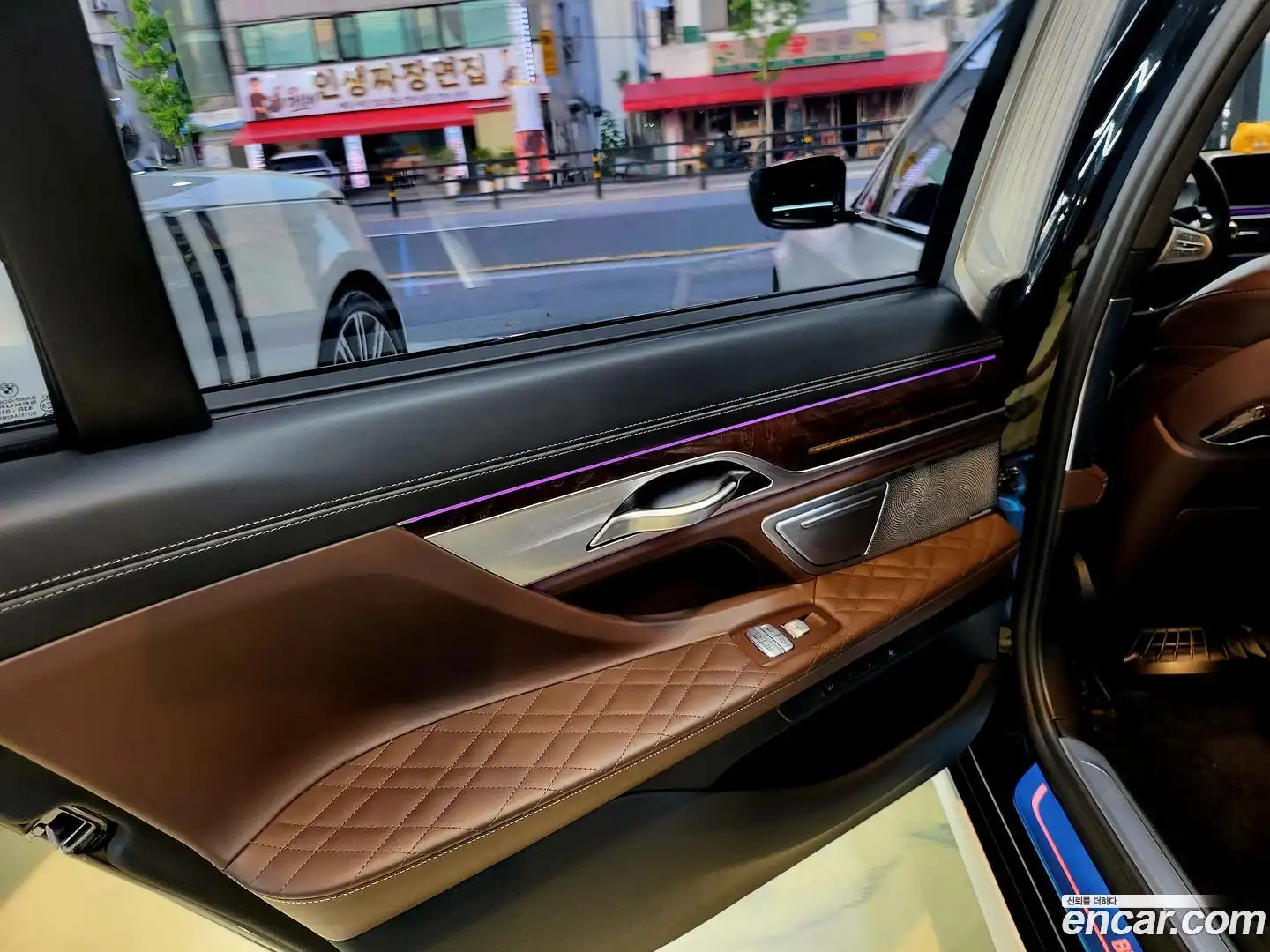 7-Series BMW 2019.10-INNER-007
