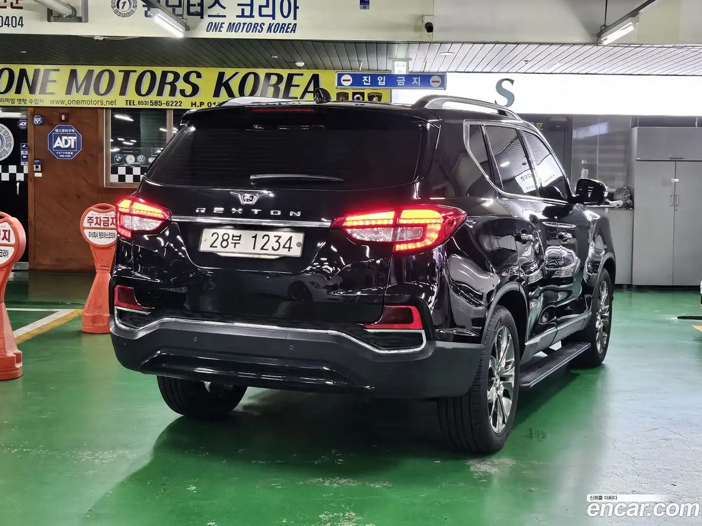Rexton KG Mobility 2017.4-OUTER-002