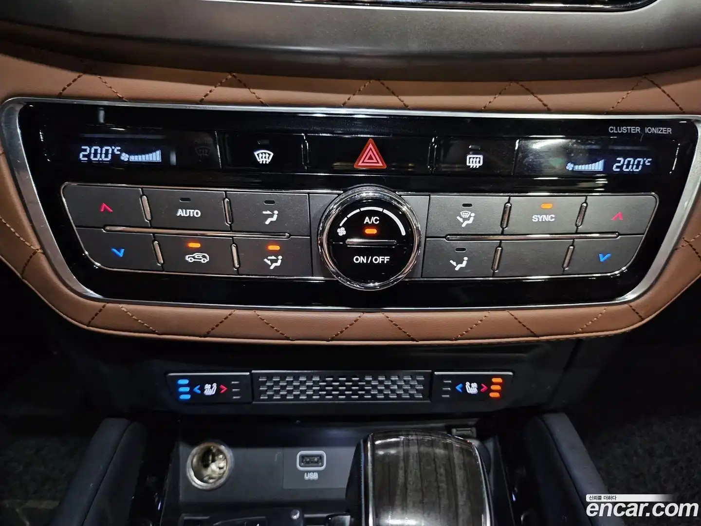 Rexton KG Mobility 2017.4-OPTION-019