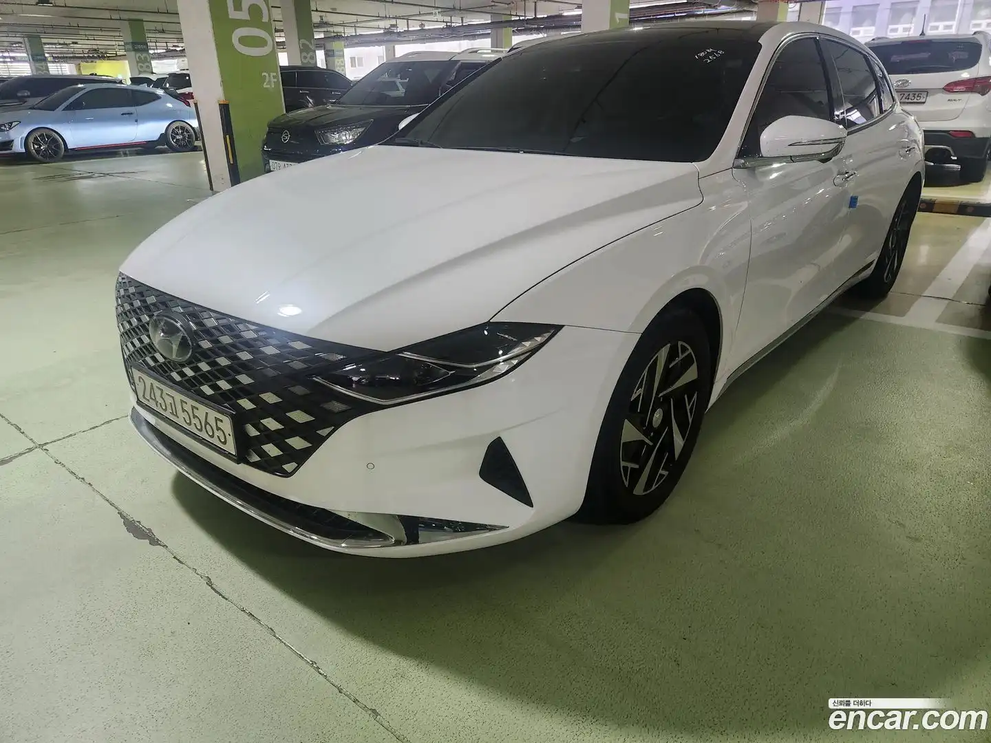 Grandeur Hyundai 2022.6-OUTER-002