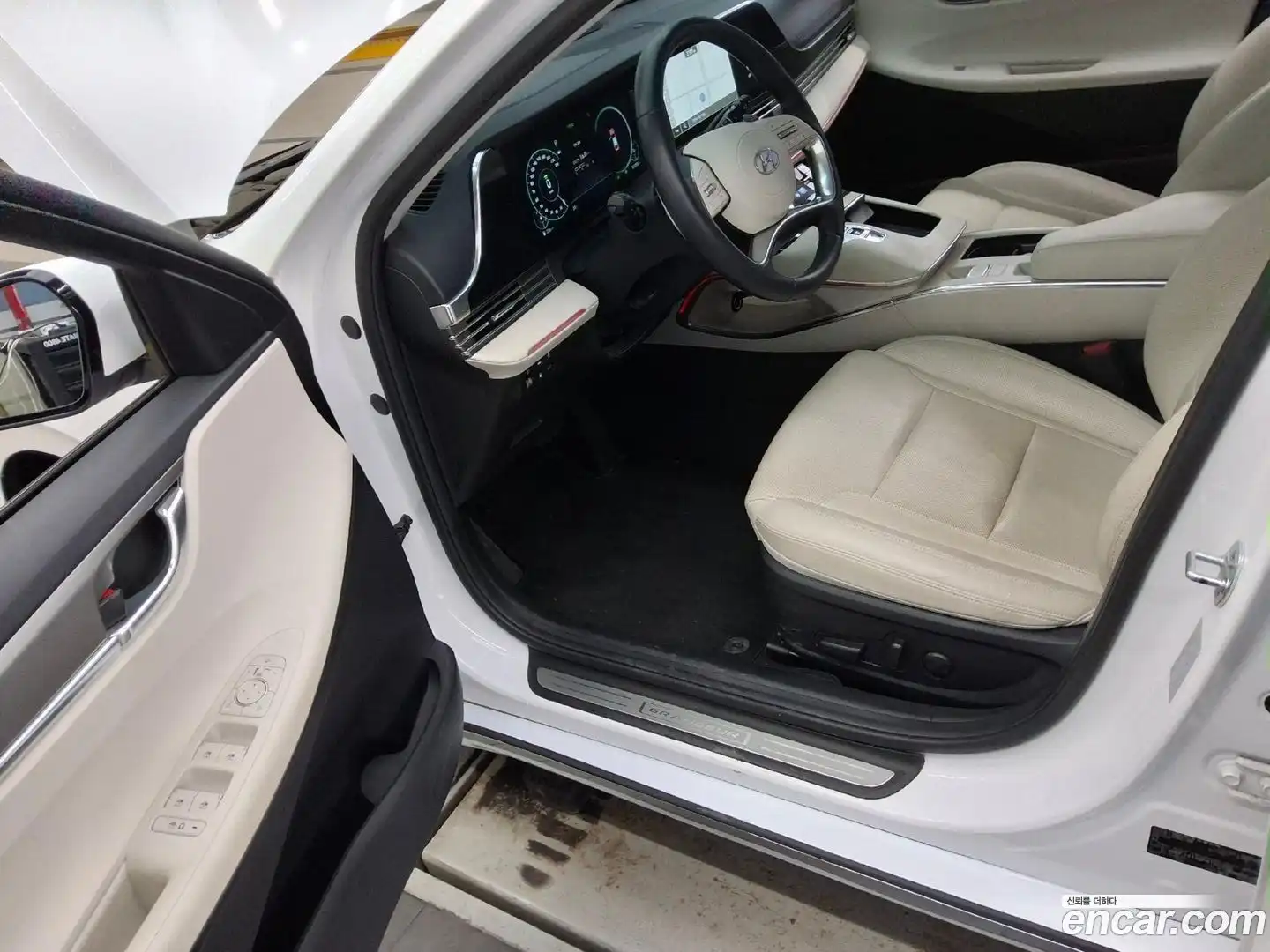 Grandeur Hyundai 2022.6-INNER-007