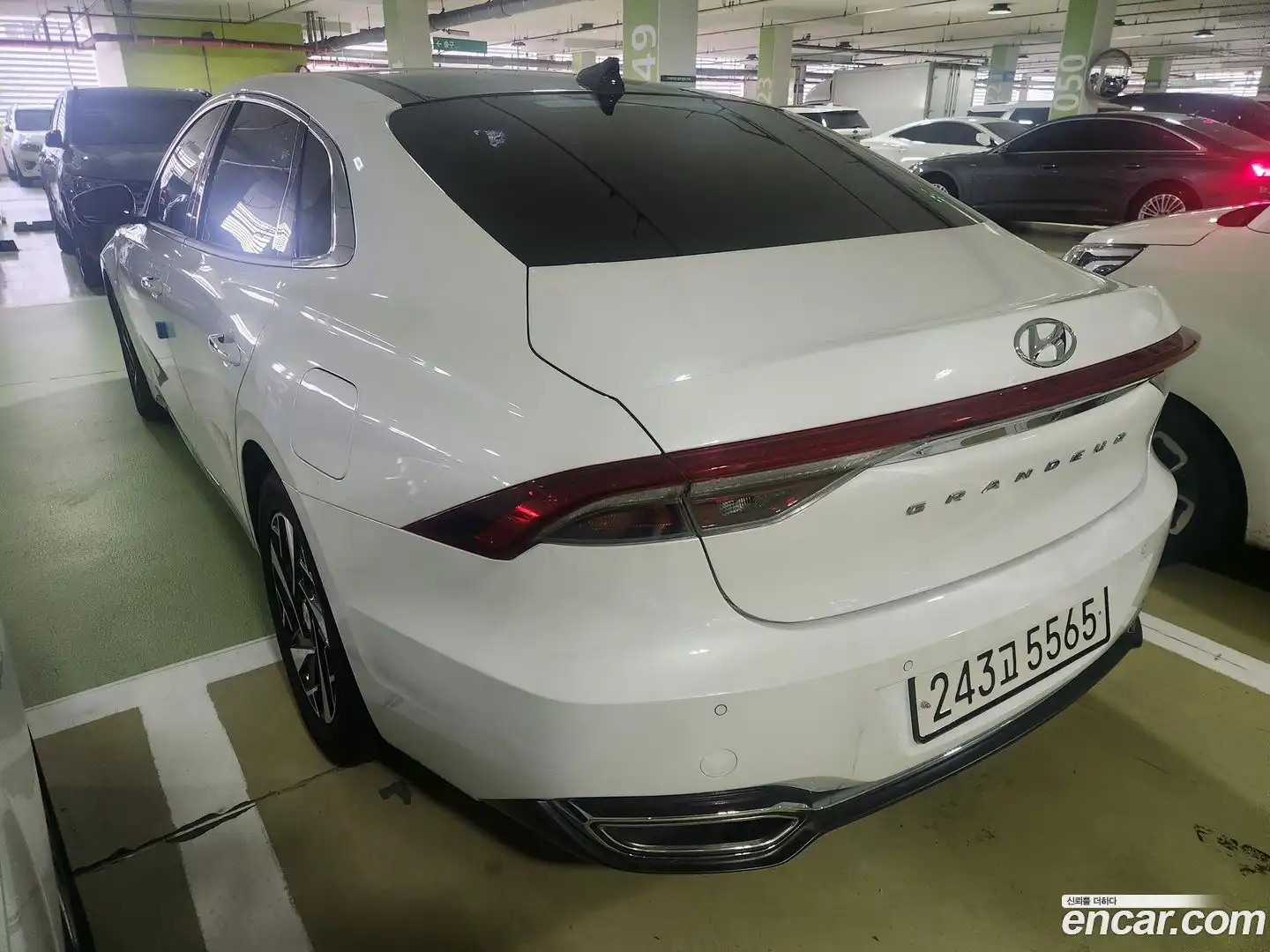 Grandeur Hyundai 2022.6-OPTION-015