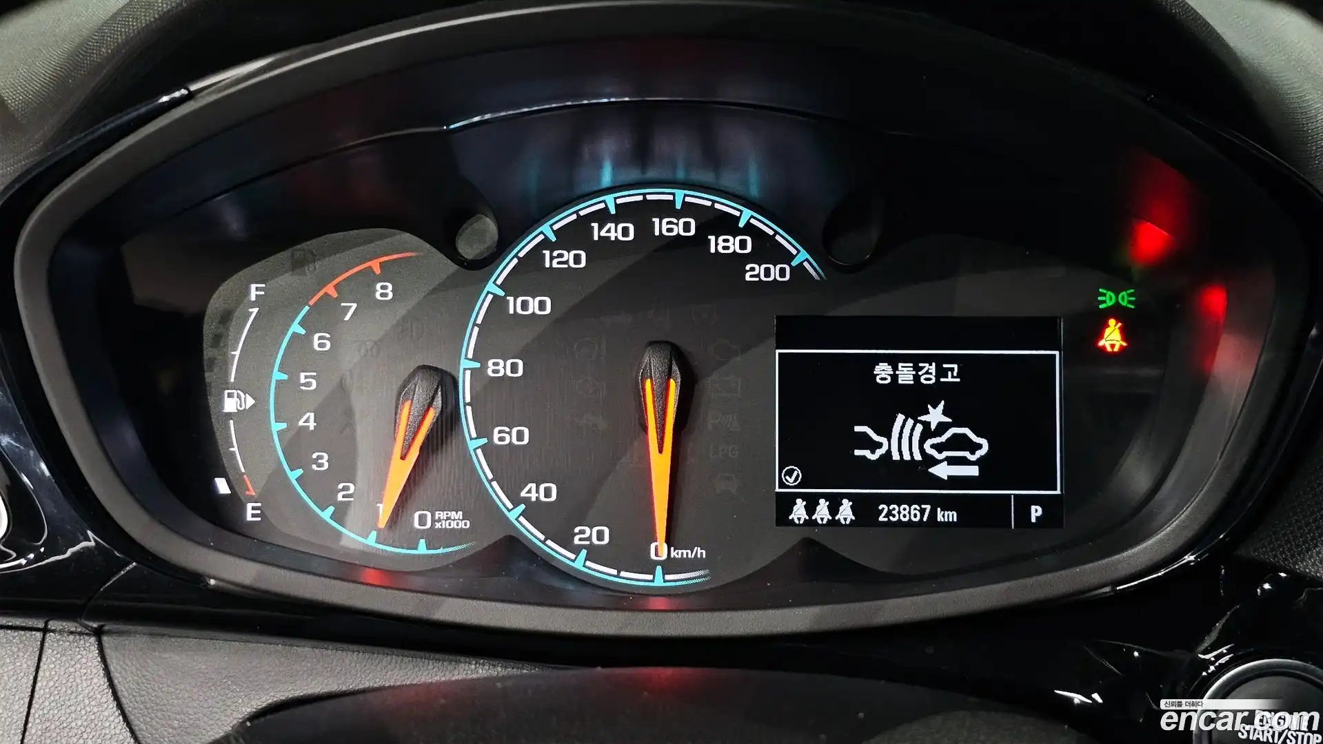 Spark Chevrolet 2022.4-INNER-008