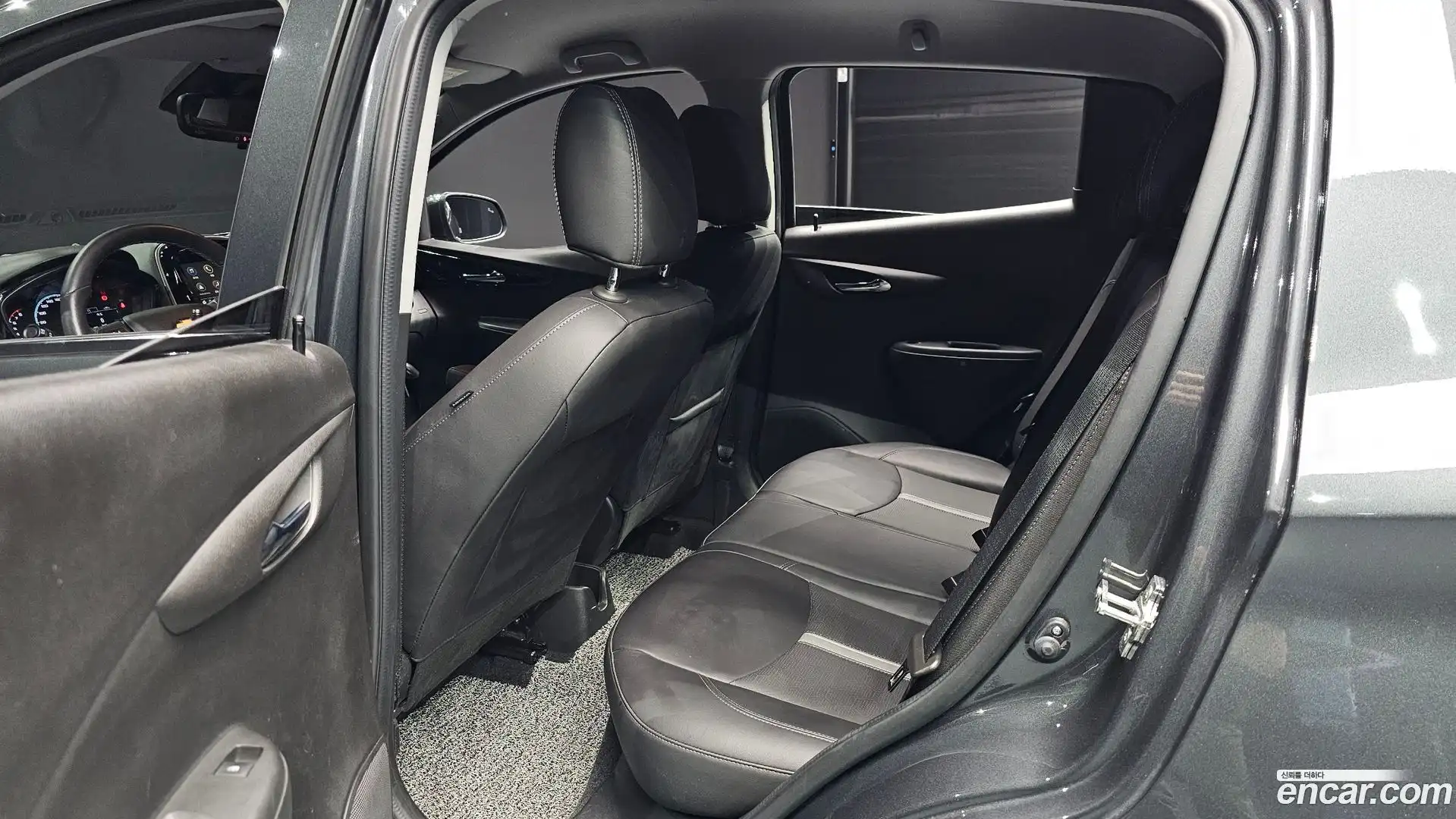 Spark Chevrolet 2022.4-OPTION-016