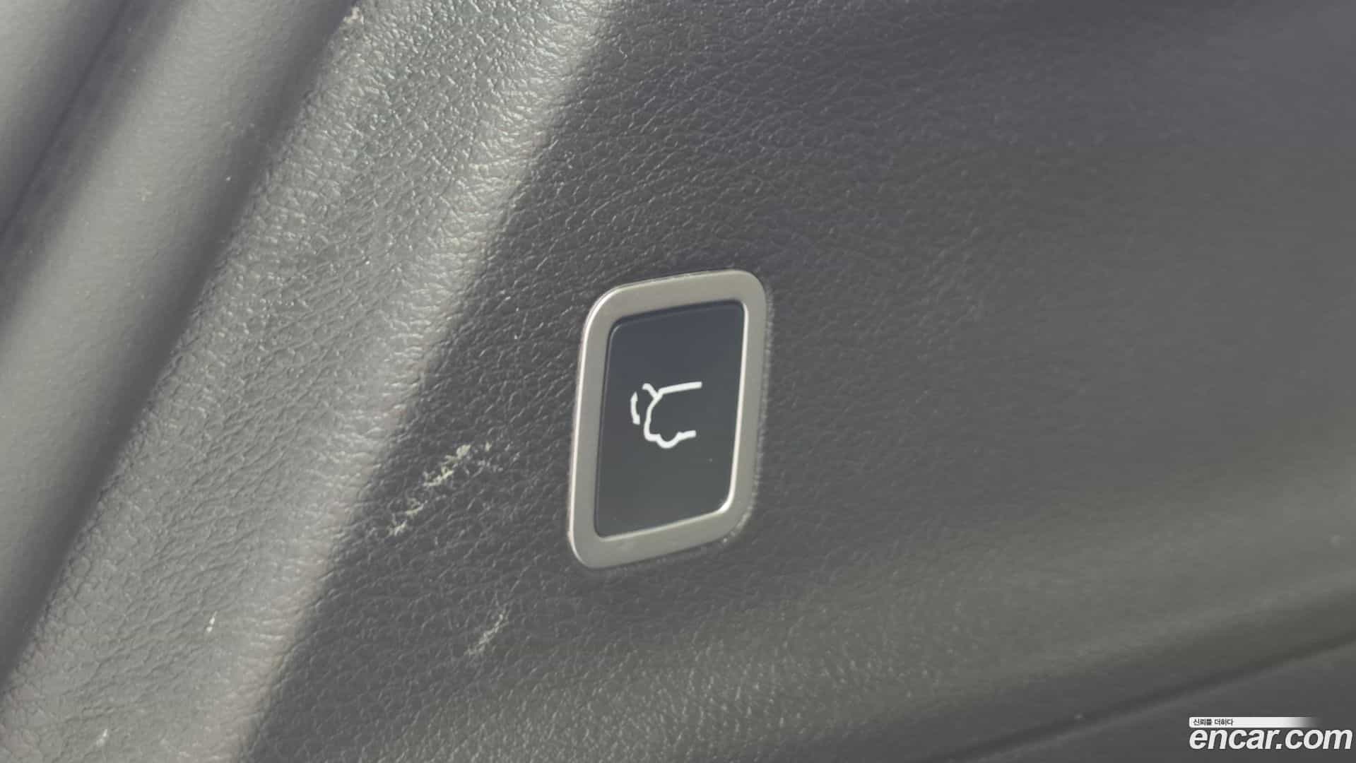 Pacifica Chrysler 2020.11-OPTION-022