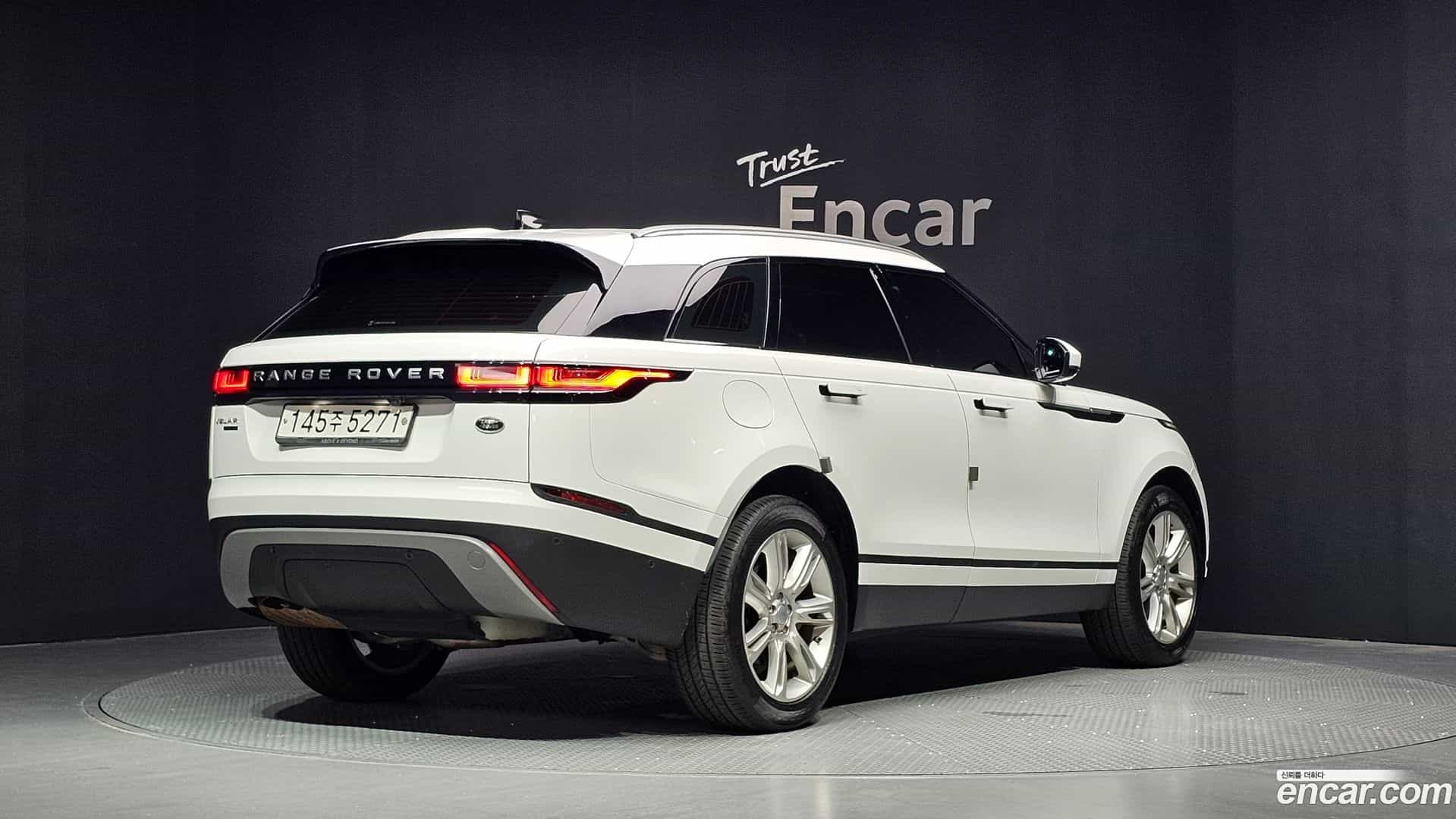 Range Rover Velar Land Rover 2019.11-OUTER-002