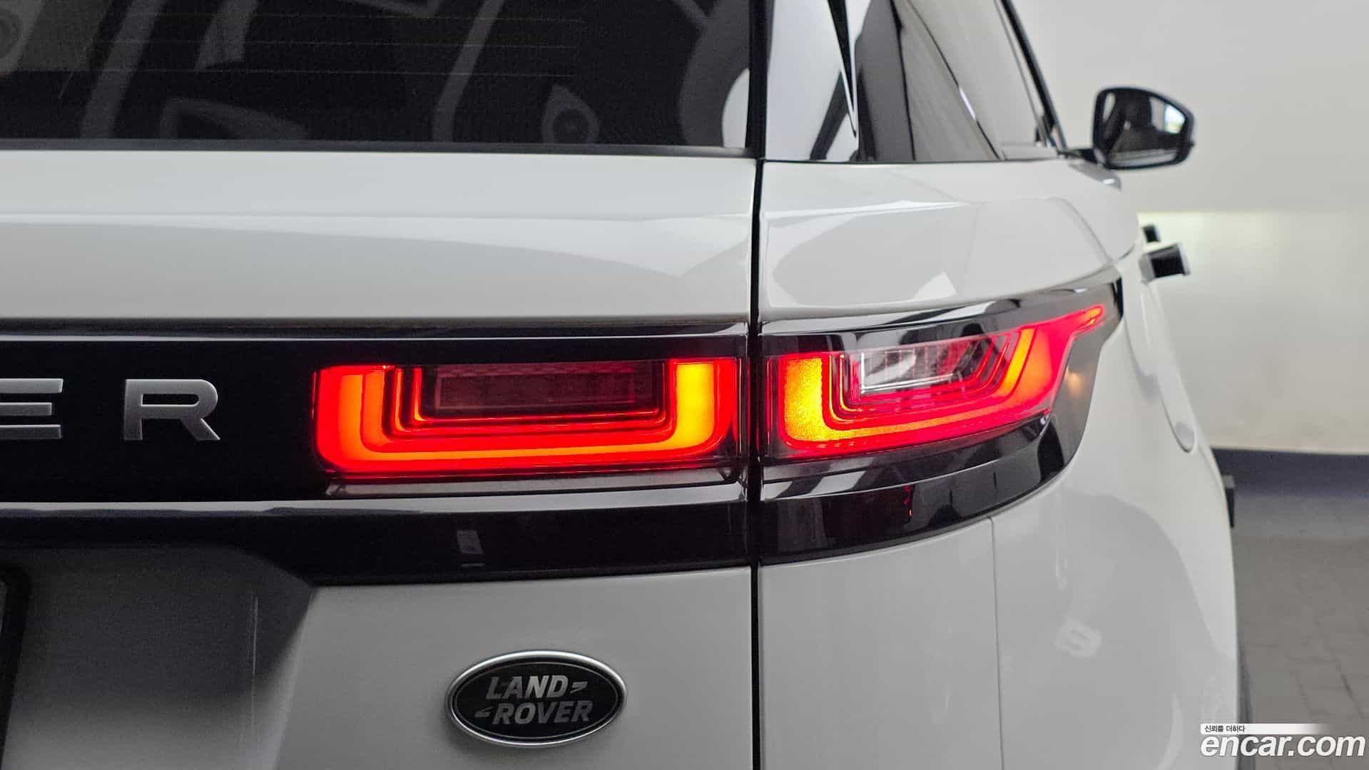 Range Rover Velar Land Rover 2019.11-OUTER-033