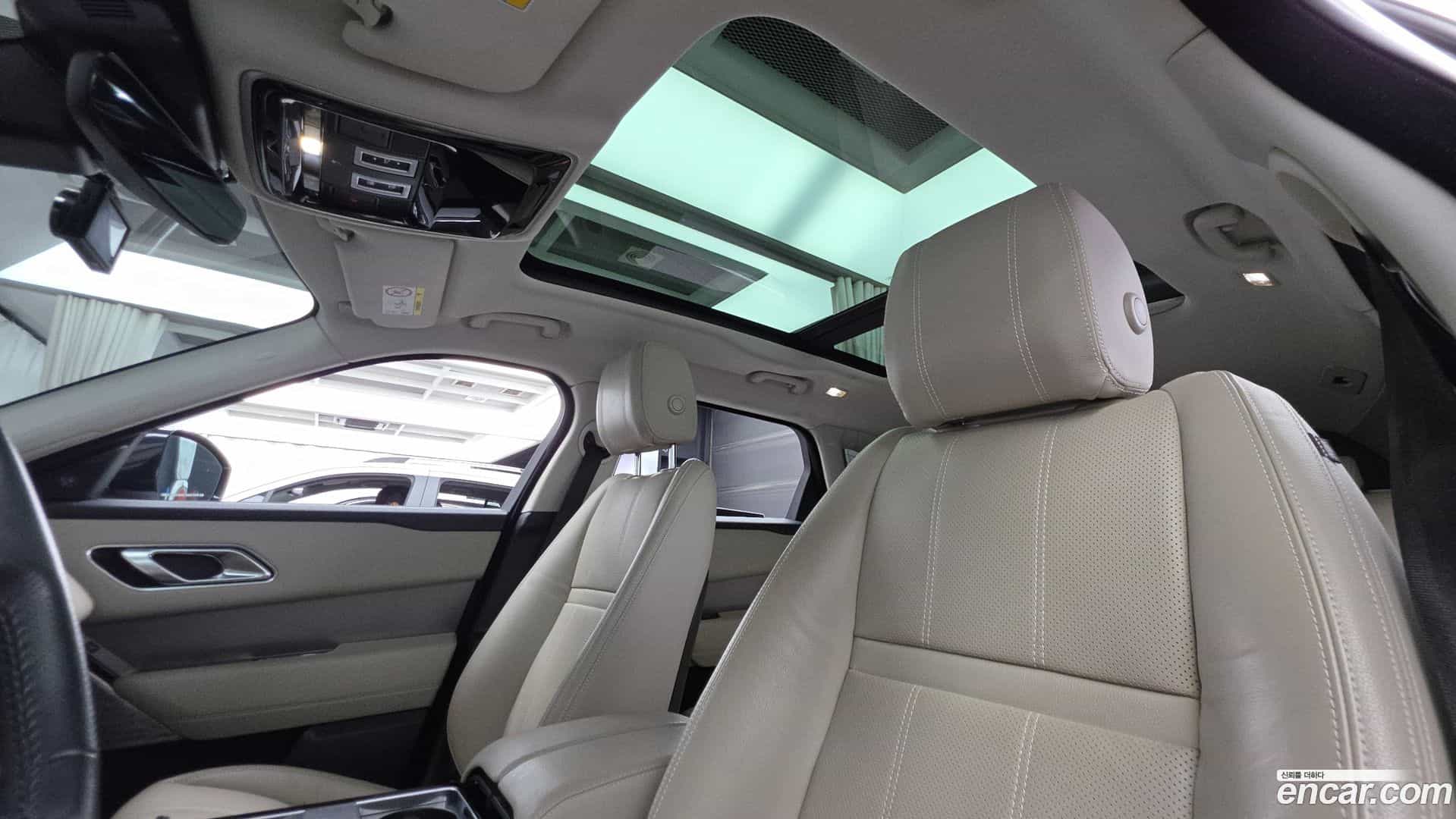 Range Rover Velar Land Rover 2019.11-INNER-036