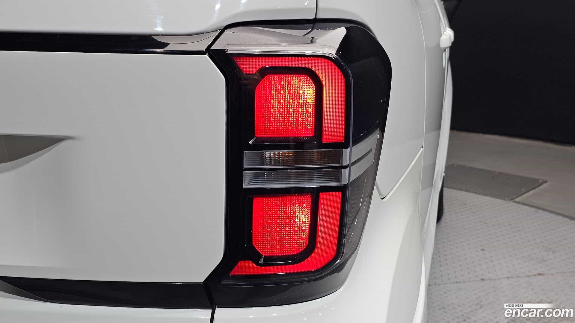 RAY Kia 2024.0-OUTER-033