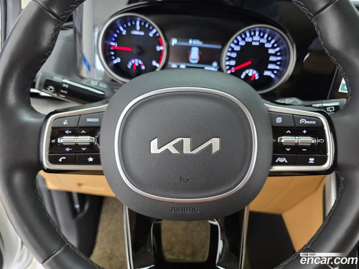 Canival Kia 2023.5-OPTION-022