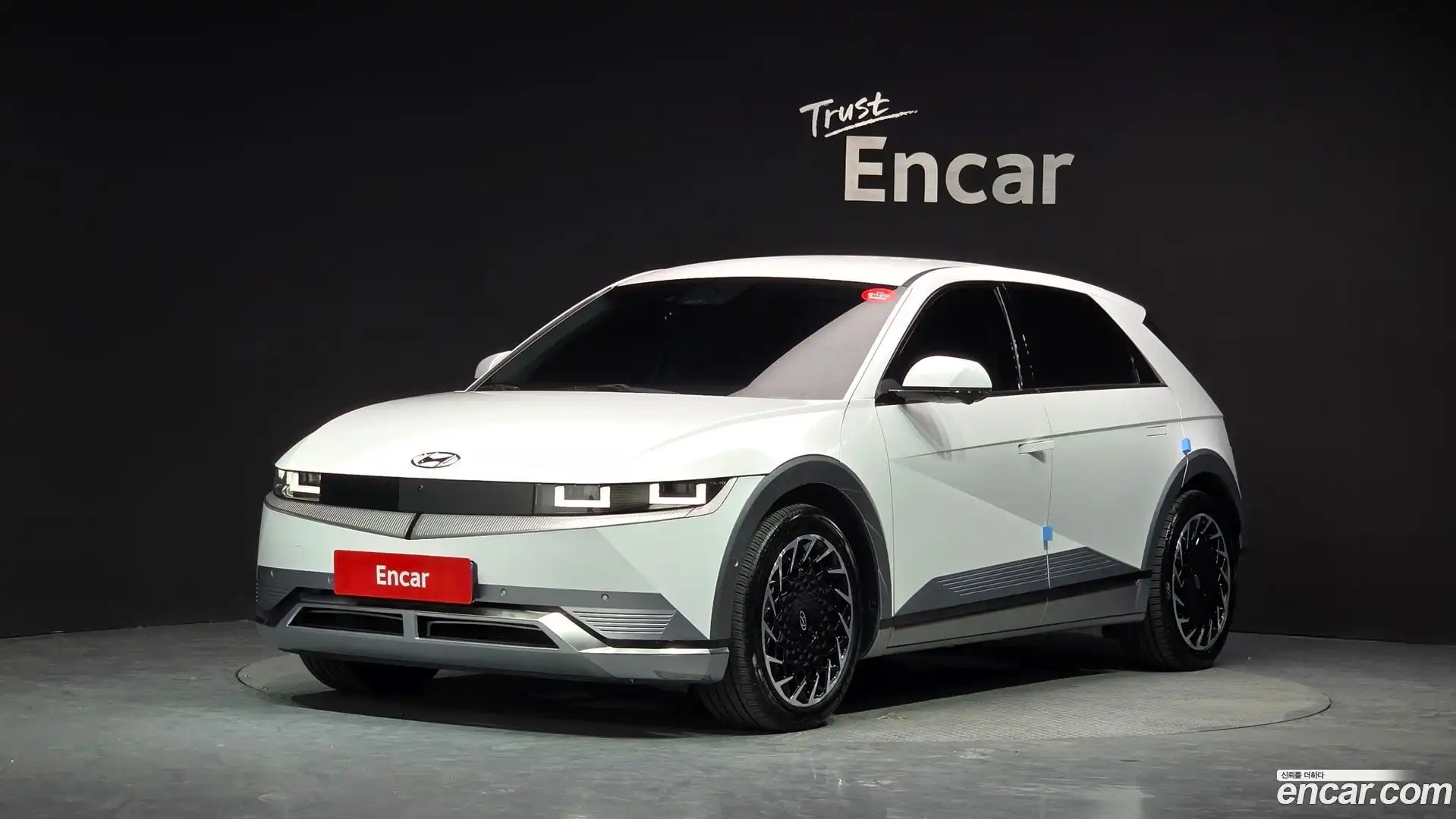 Ioniq5 Hyundai 2022.2-OUTER-001