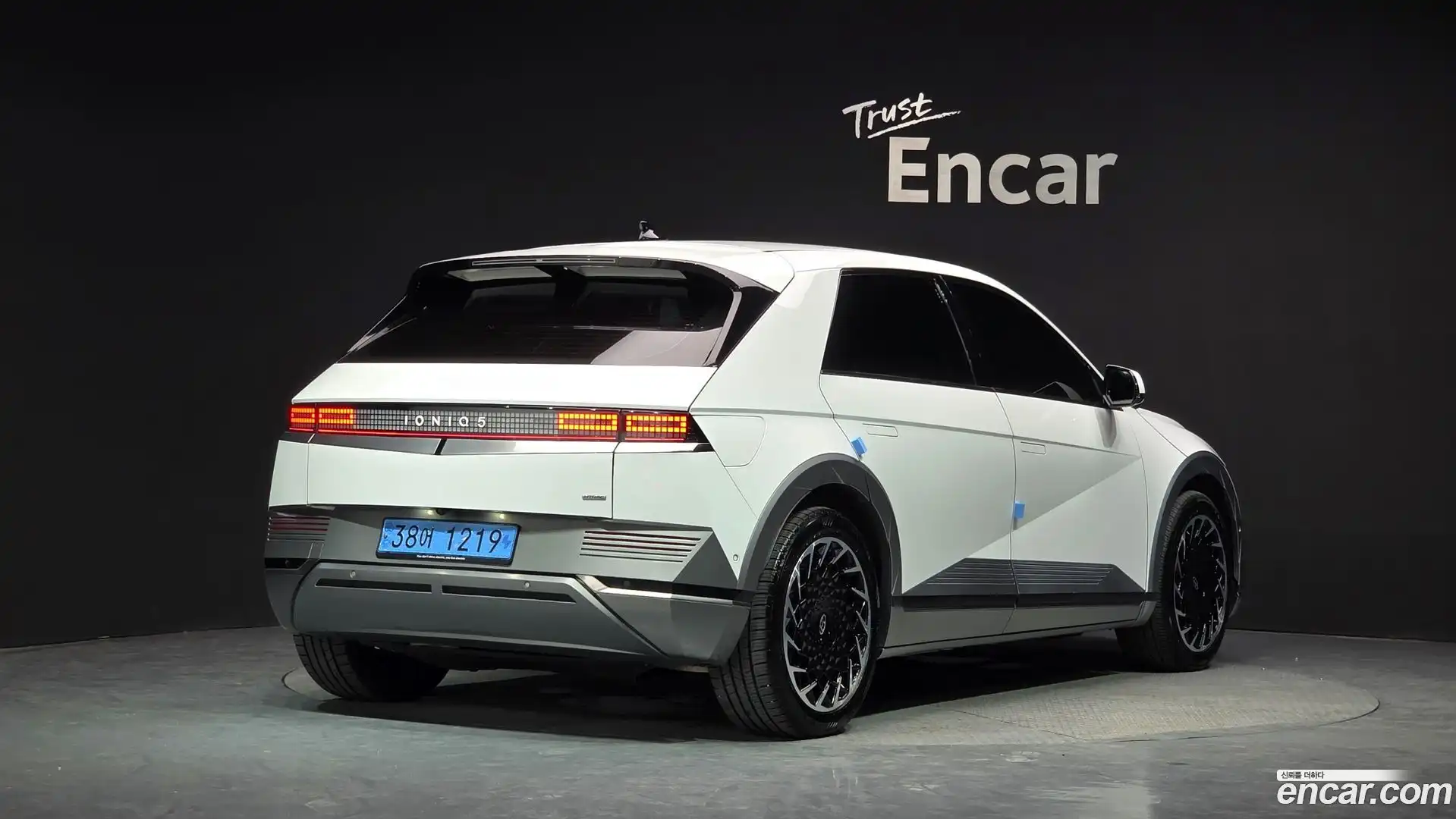 Ioniq5 Hyundai 2022.2-OUTER-002