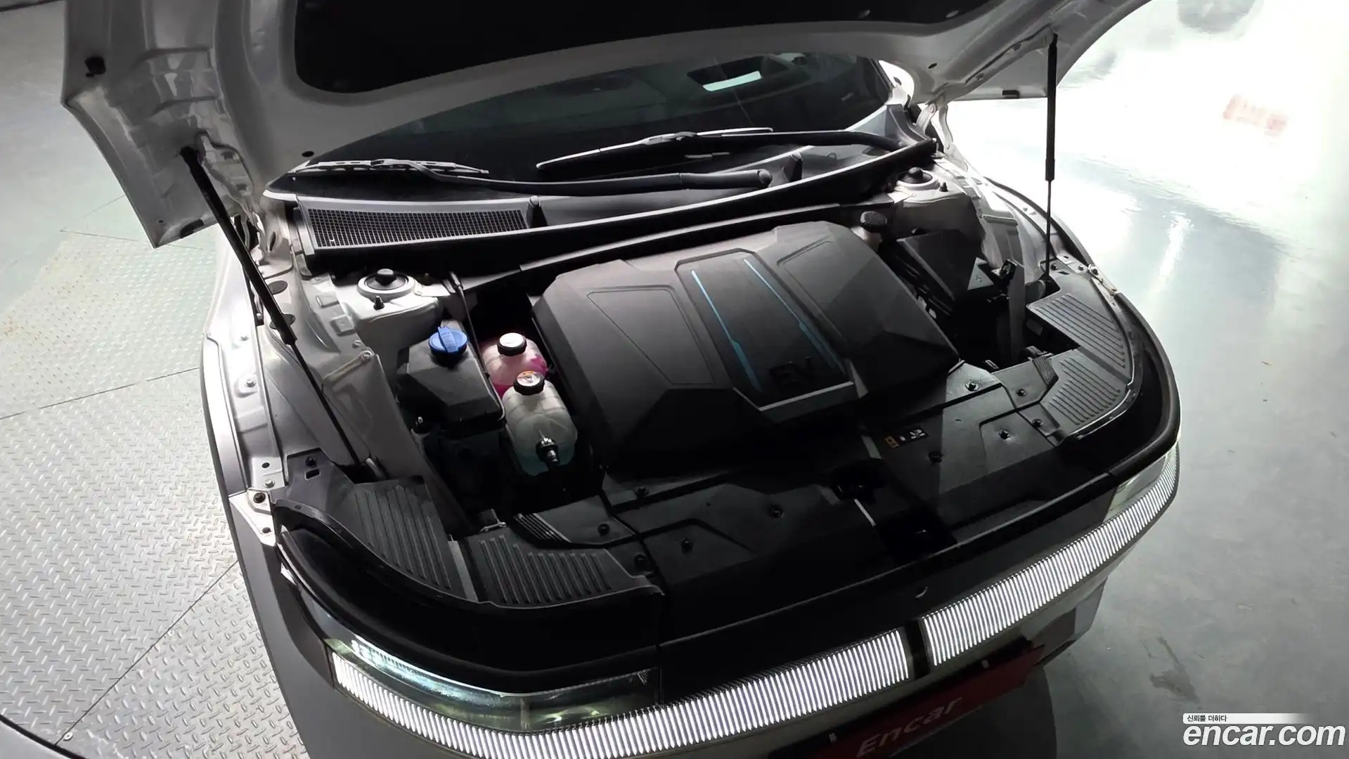 Ioniq5 Hyundai 2022.2-OUTER-006