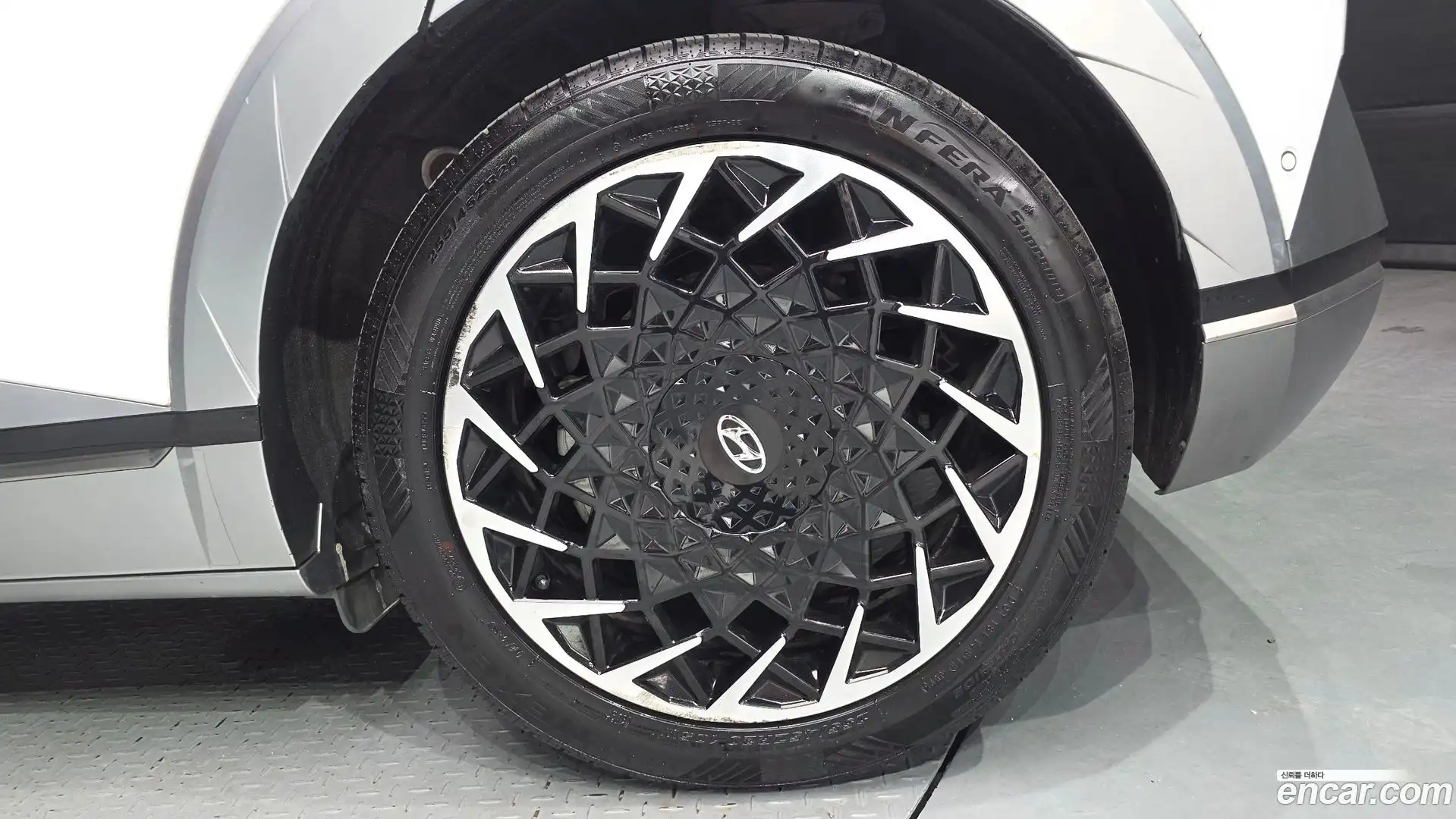 Ioniq5 Hyundai 2022.2-OUTER-031