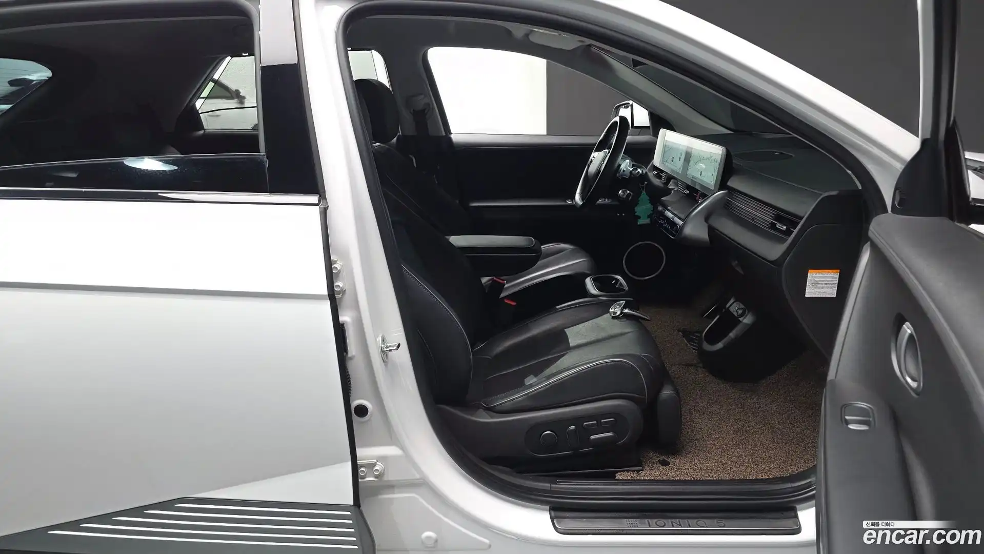 Ioniq5 Hyundai 2022.2-INNER-036