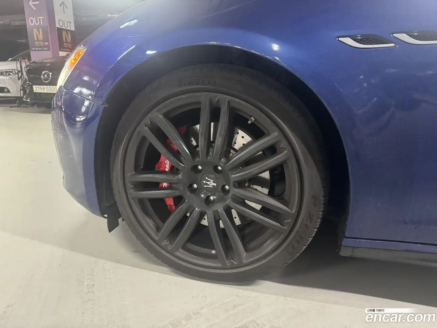 Ghibli Maserati 2015.10-OUTER-005