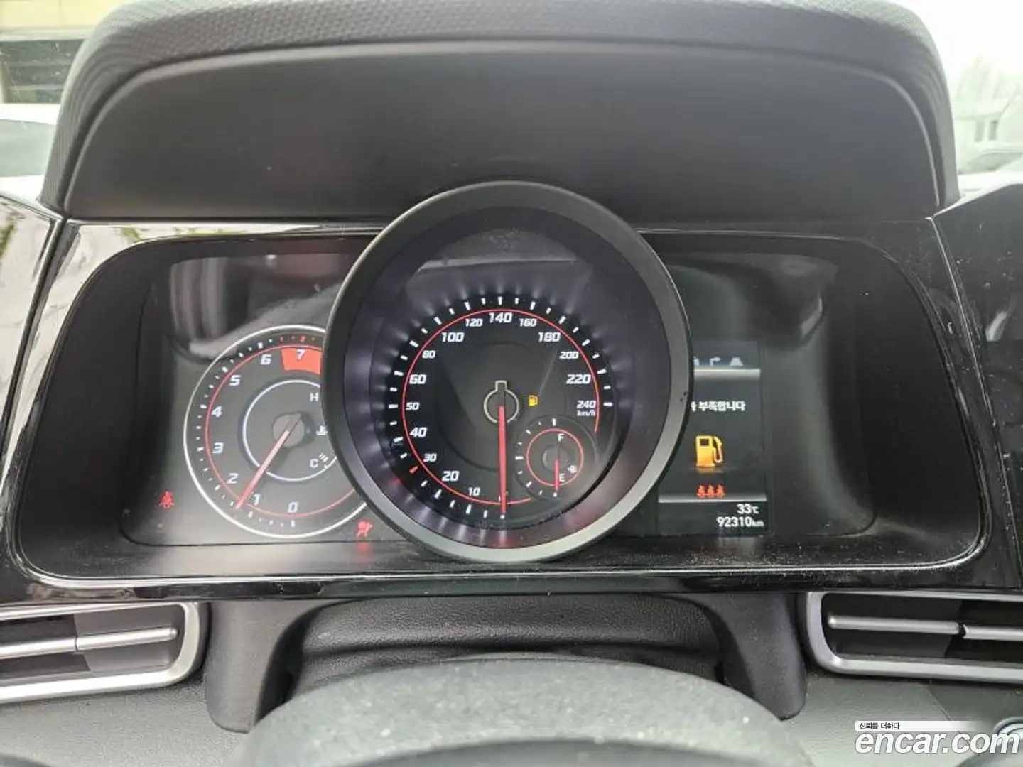 AVANTE Hyundai 2022.4-OPTION-015